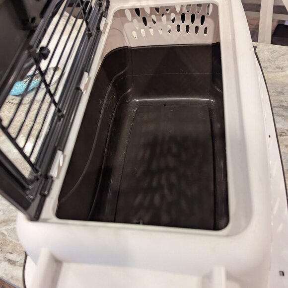 Small Dog or Cat Mobile Pet Kennel  with top and End Doors - Picture 8 of 8